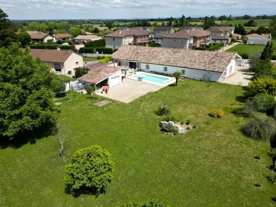 Les Diamants Blancs Villa Cruzilles-les-Mepillat Frankrike